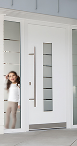 zu den REHAU SYNEGO Hautüren REHAU SYNEGO